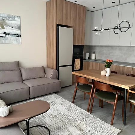 Alen Mak Apartment *